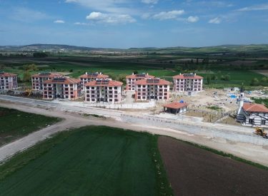 TOKİ Eskişehir İnönü İlçesi 126 Konut, 2 Dükkan, Ticaret Merkezi ve Cami Yapım İşi 1