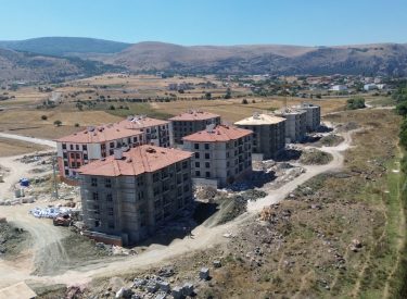 TOKİ Eskişehir İnönü İlçesi 126 Konut, 2 Dükkan, Ticaret Merkezi ve Cami Yapım İşi 4