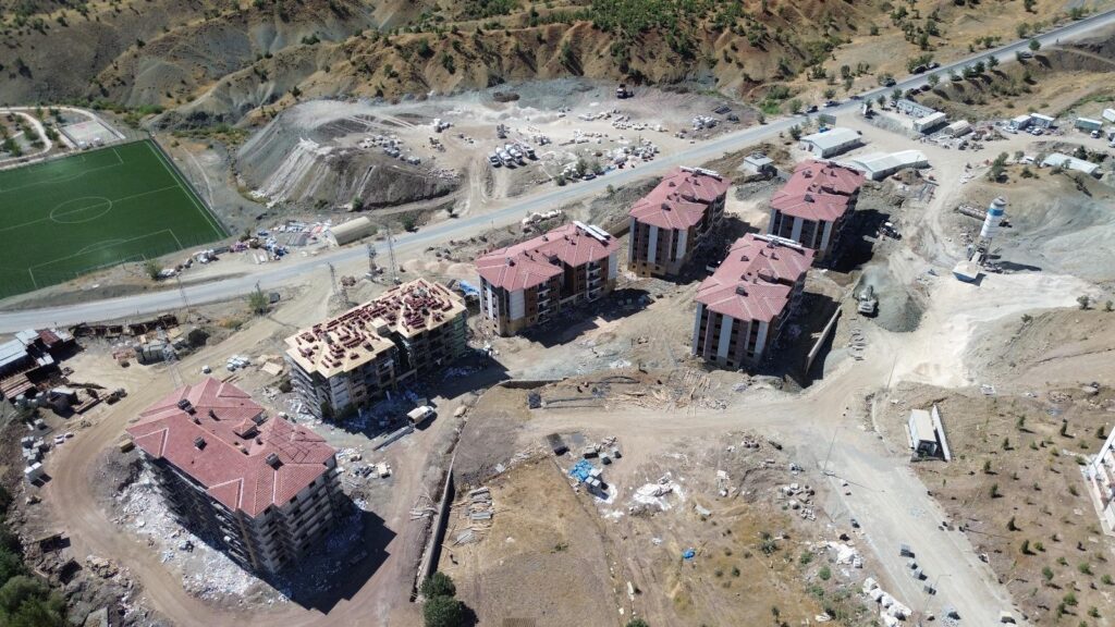 Elazığ Arıcak TOKİ, 106 Adet Konut Yapım İşi